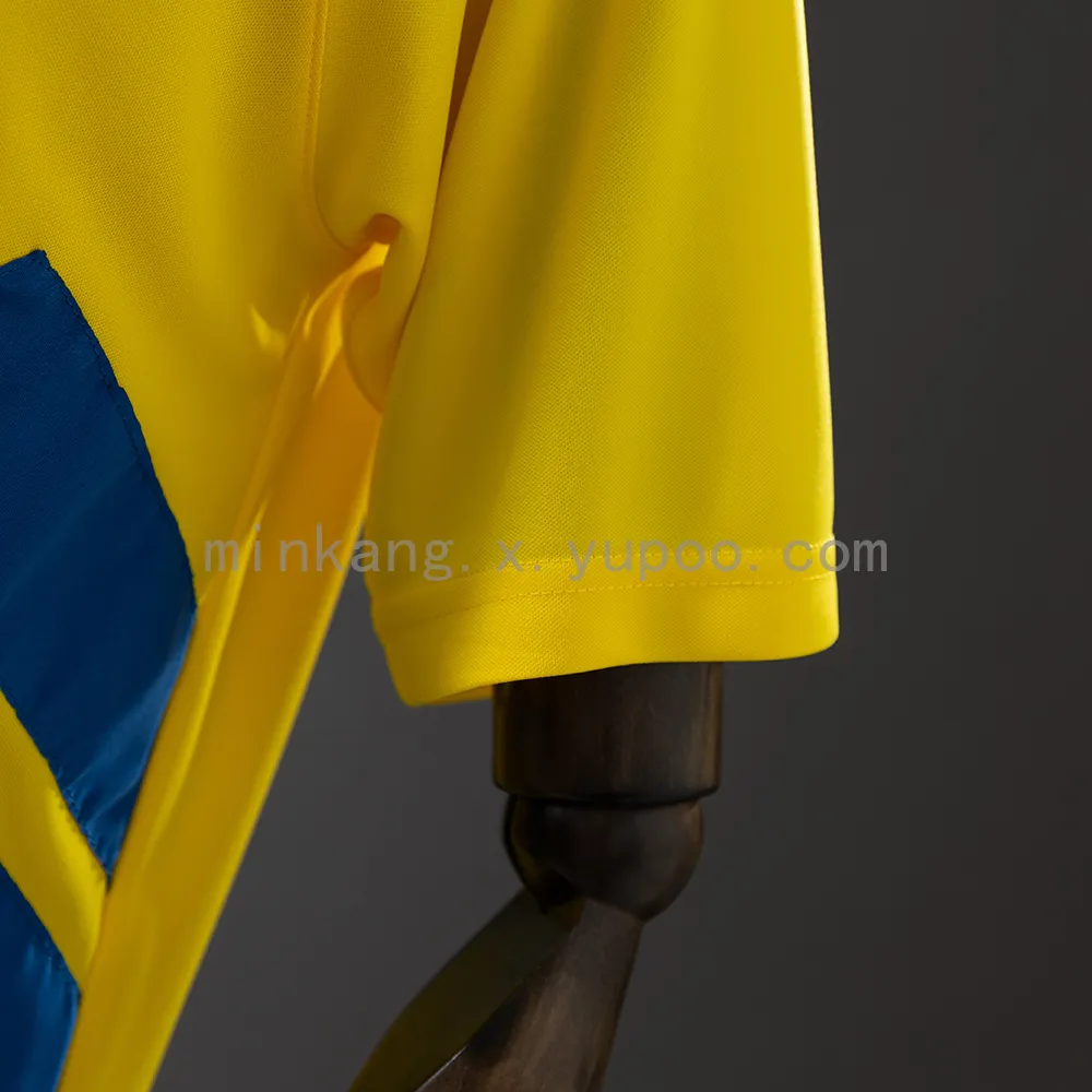 Retro Sweden 1994 Home — 1/2