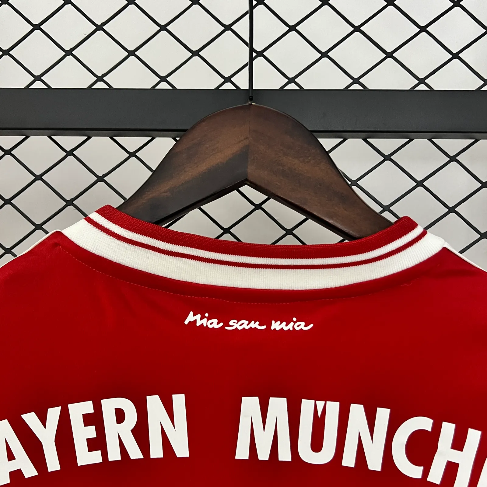 Retro Bayern Munich 13/14 Home — 2/2