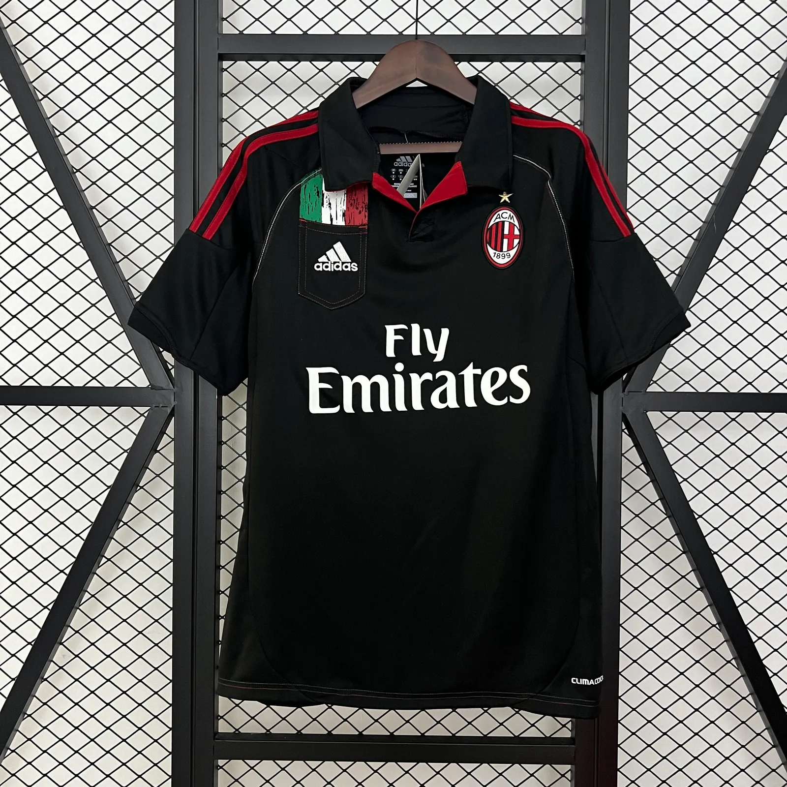 Retro AC Milan 12/13 Black