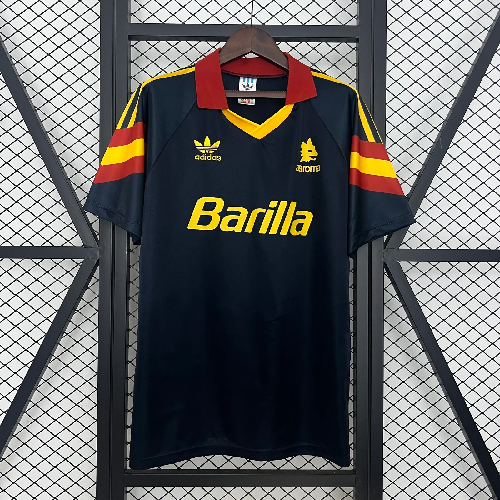 Retro Roma 91/92 Third Away — 2/2
