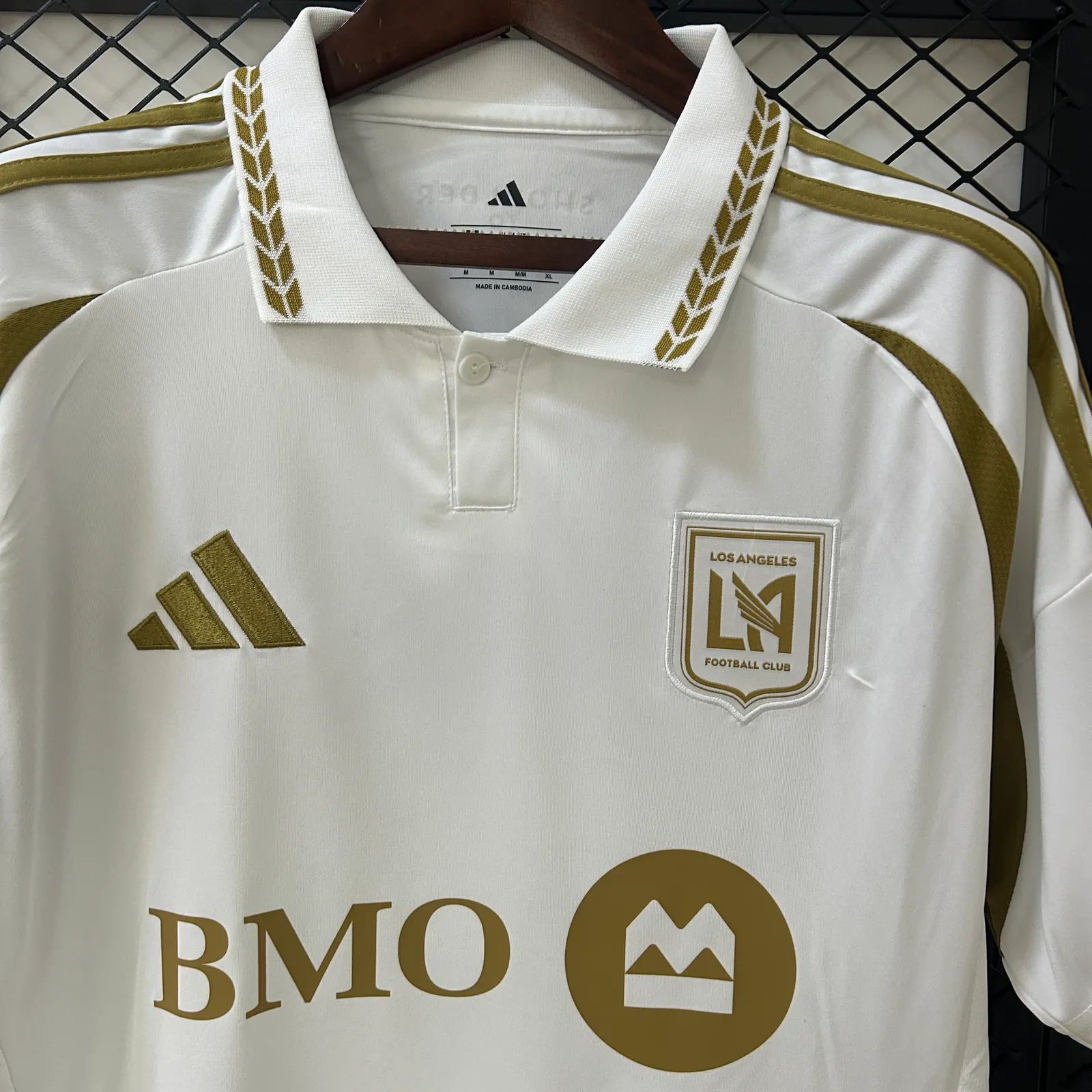 25/26 Los Angeles away — 2/2