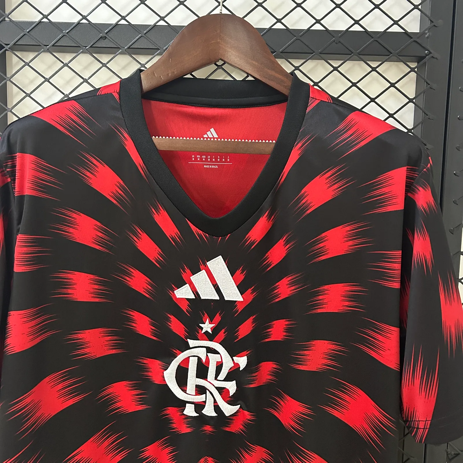 25/26 Flamengo Pre-match Suit — 1/2