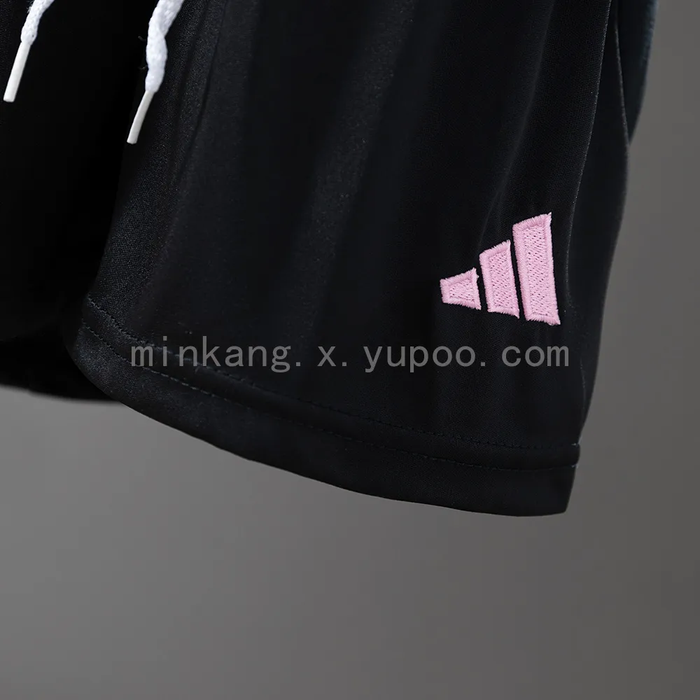 25/26 Kids Miami away size: 16-28 — 1/2