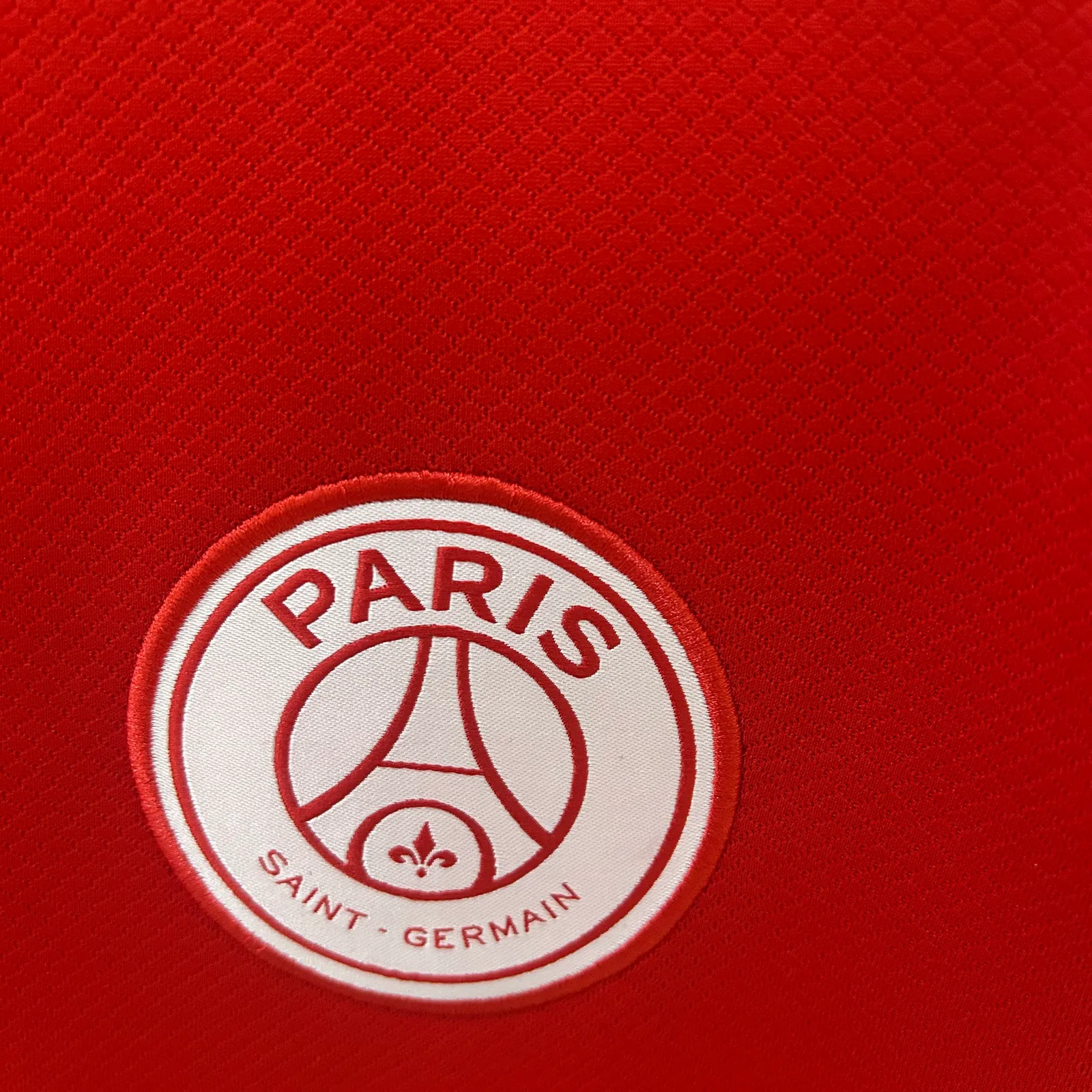 24/25 PSG fourth away — 2/2