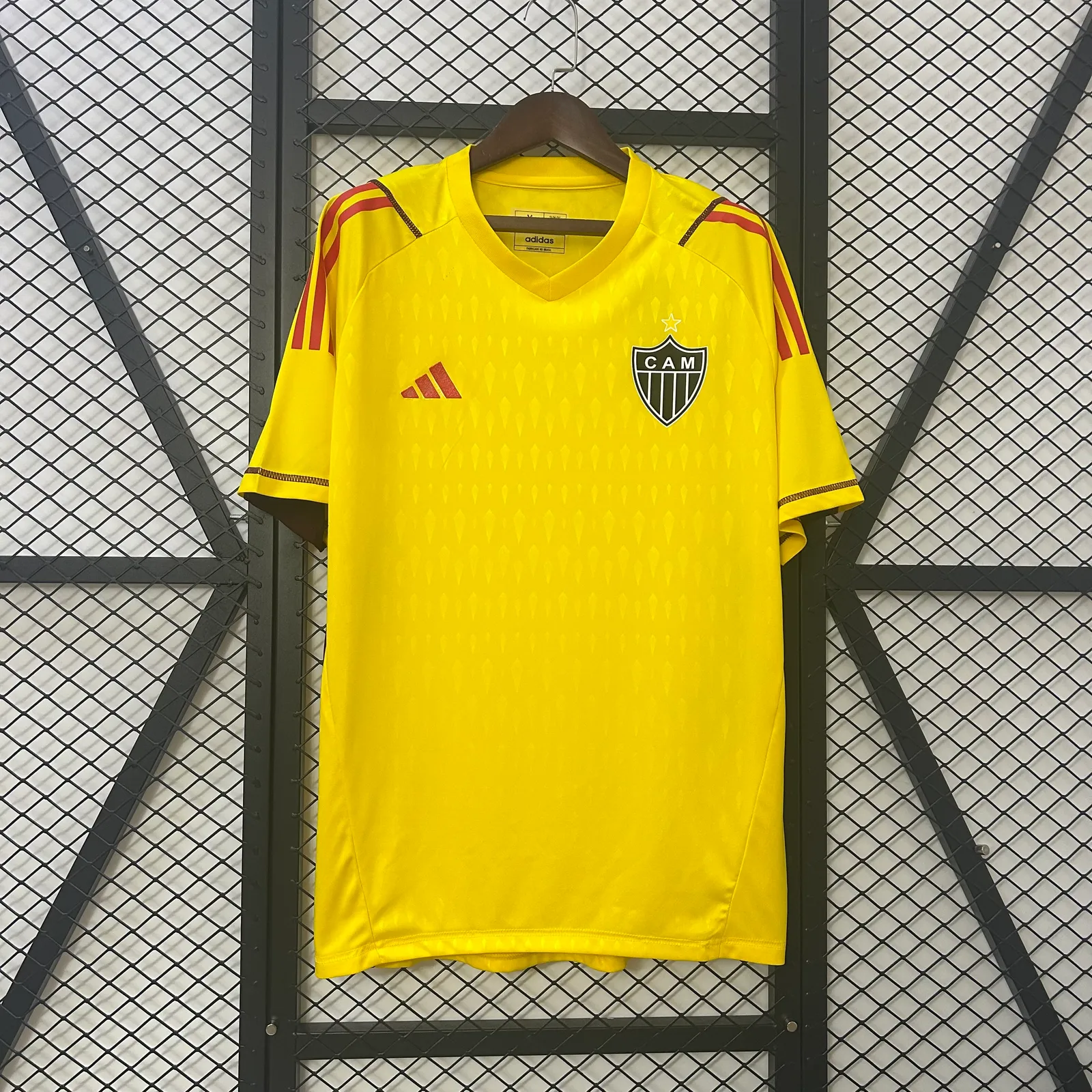 24/25 Atlético Mineiro Limited Edition Goalkeeper Yellow Jersey — 2/2