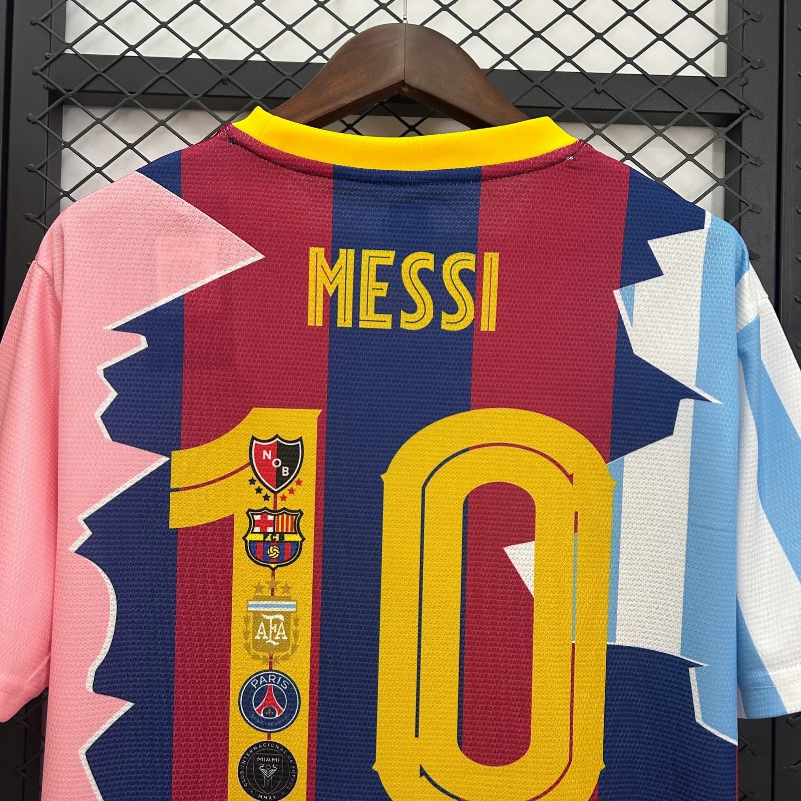 Messi #10 Commemorative Edition — 2/2