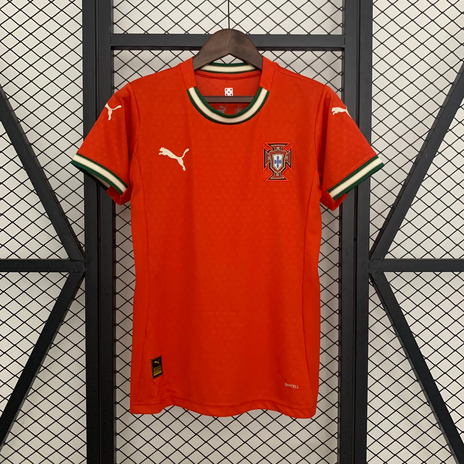 2025 Women's Portugal Home — 2/2