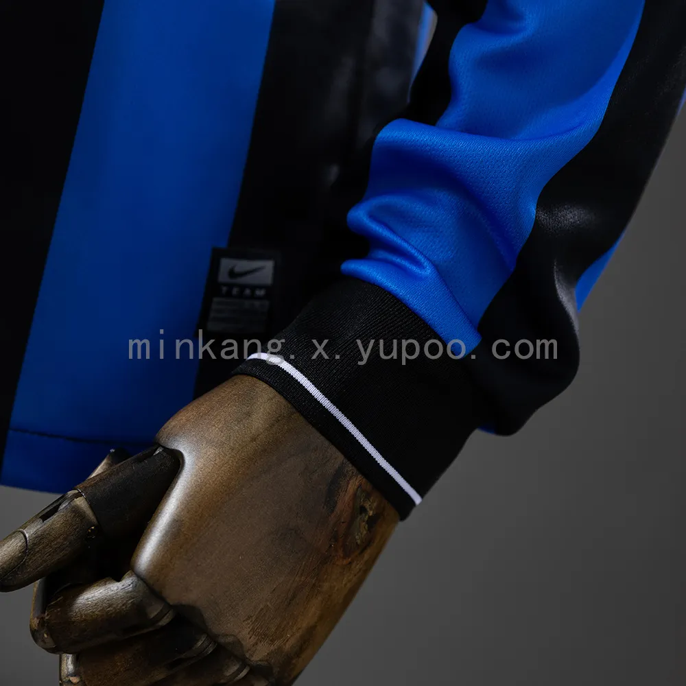 Retro Inter Milan 09/10 Champions League Edition Home — 2/2