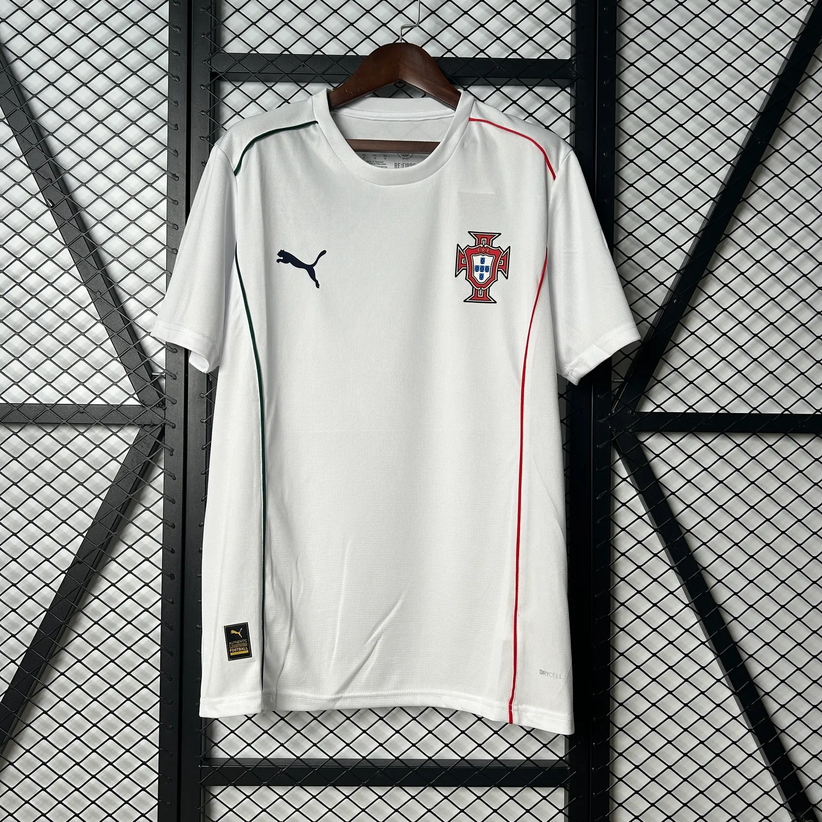 2025 Portugal Training Jersey — 2/2
