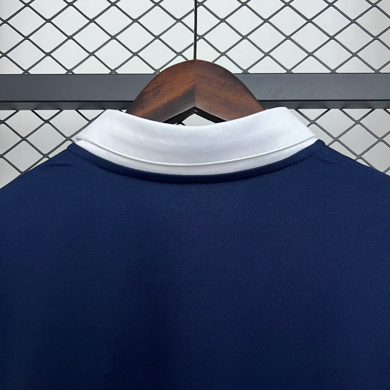Retro France 2014 Home — 1/2