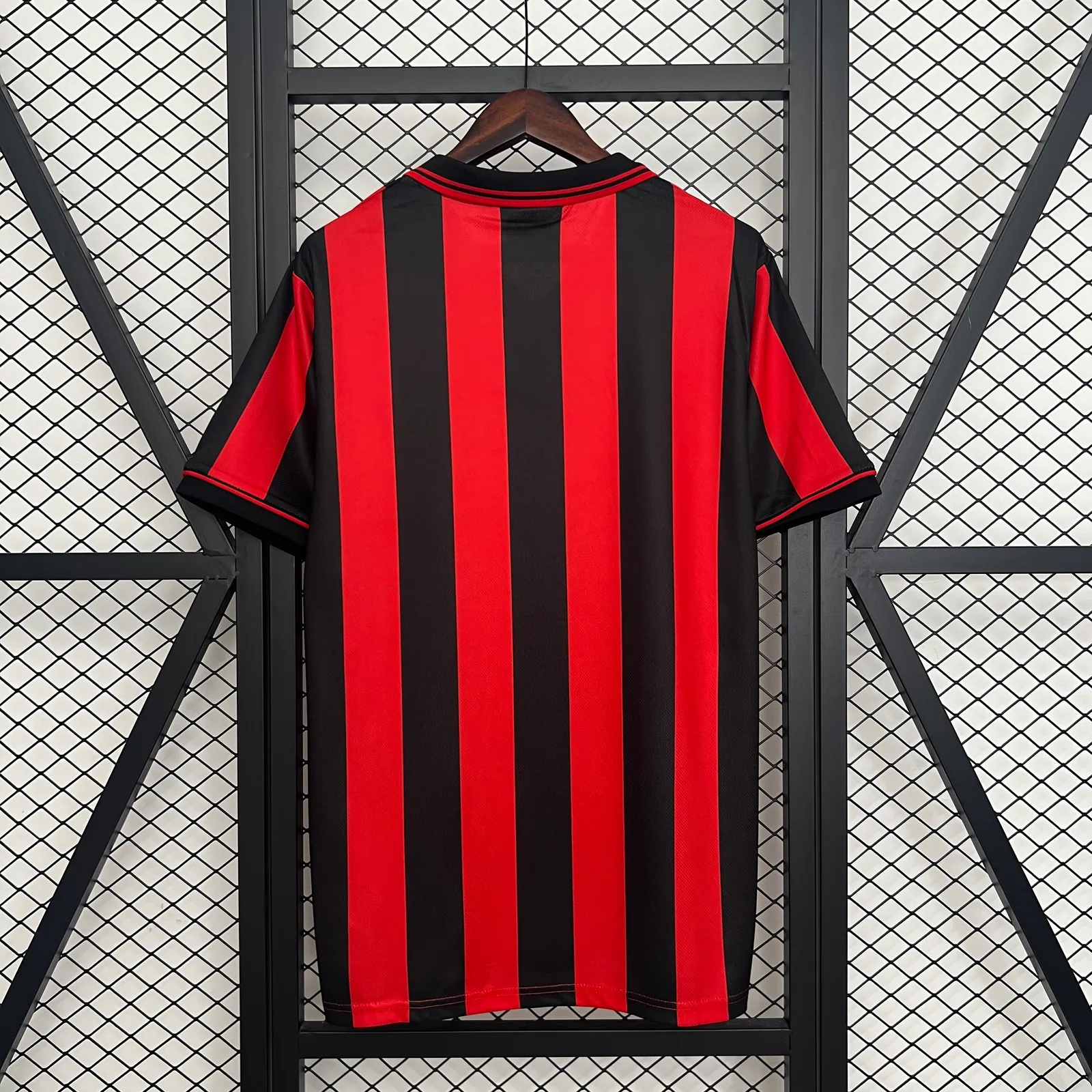 Retro AC Milan 97/98 Home — 2/2