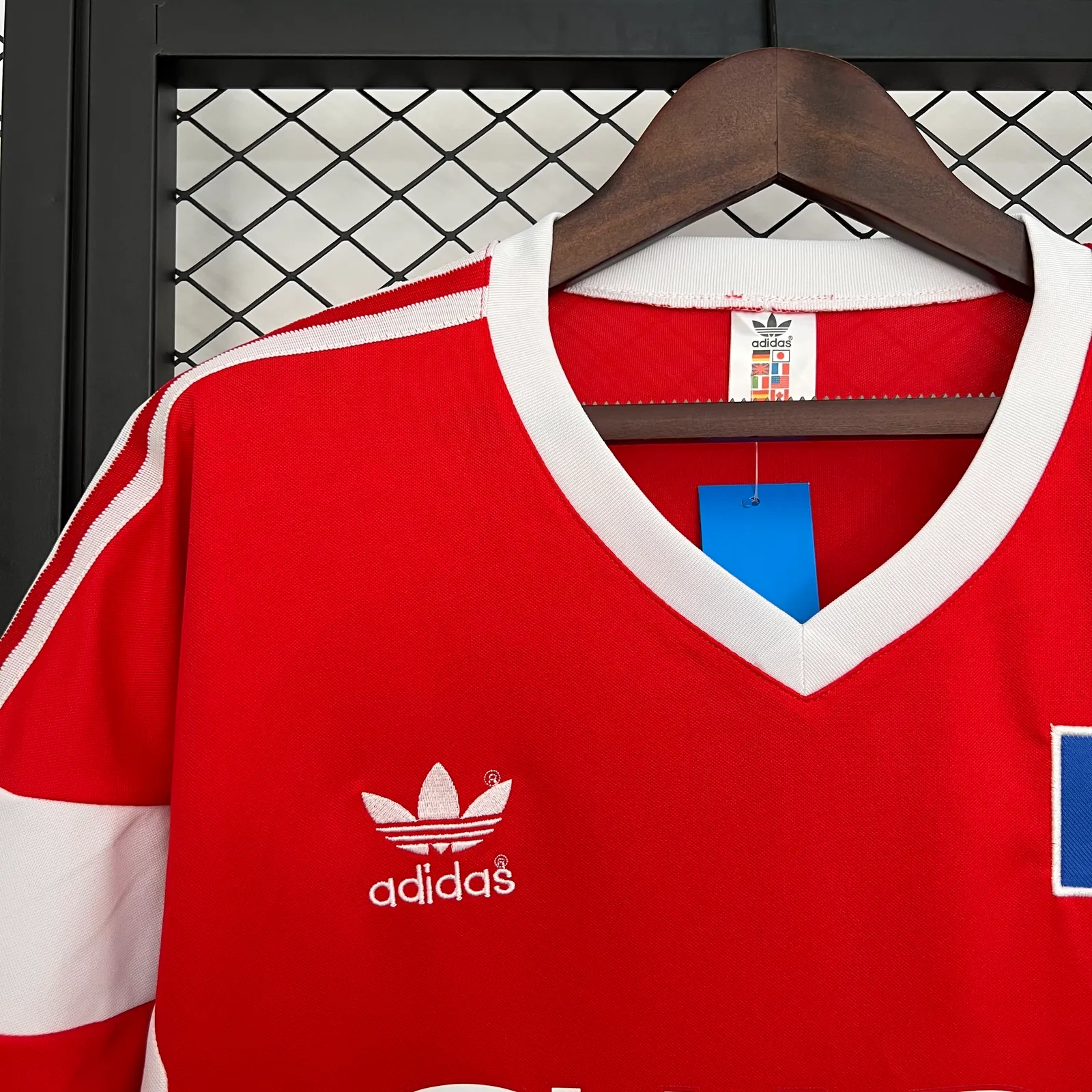 Retro Hamburg 1988 Red — 2/2