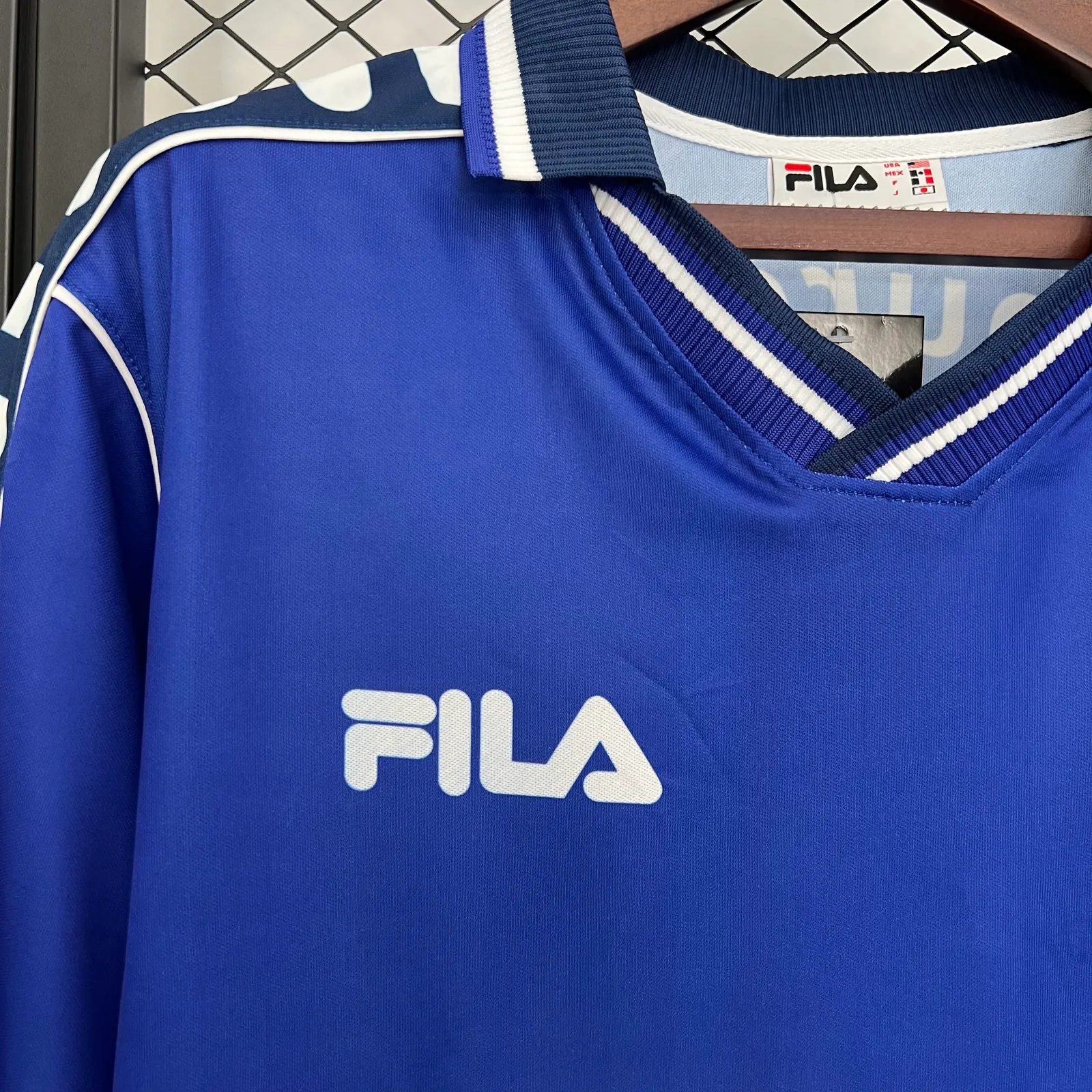 Retro Hamburg 2000 Blue