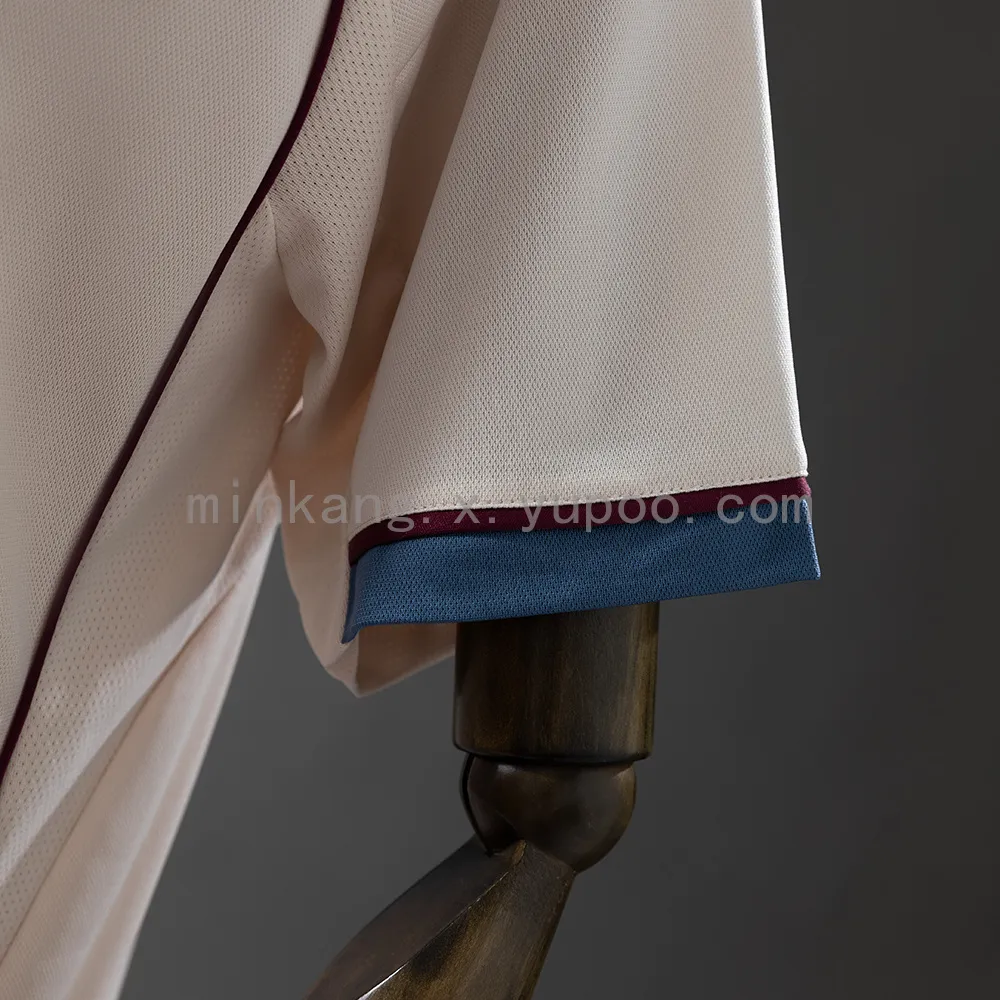 25/26 Ajax third away — 2/2