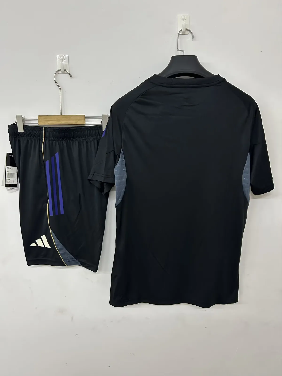 25/26 Olympique lyonnais training jersey black — 2/2