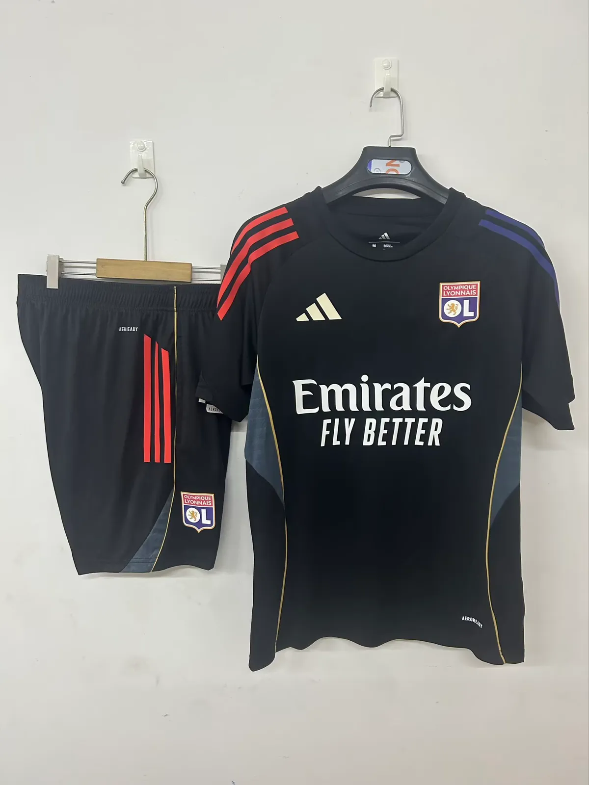 25/26 Olympique lyonnais training jersey black
