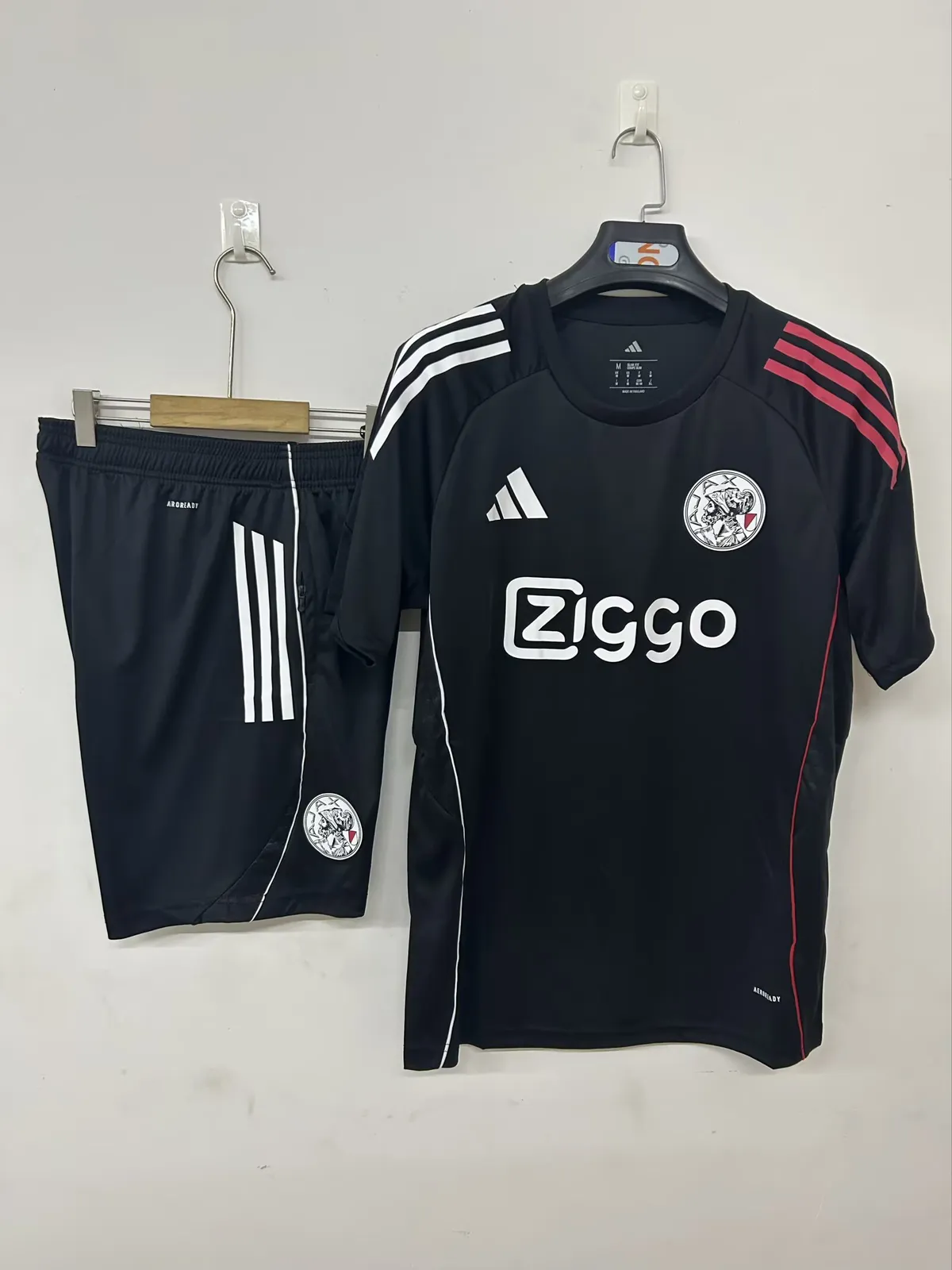 25/26 Ajax training jersey black