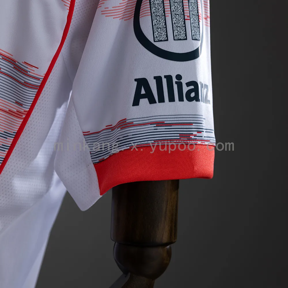 25/26 Bayern Munich away — 2/2