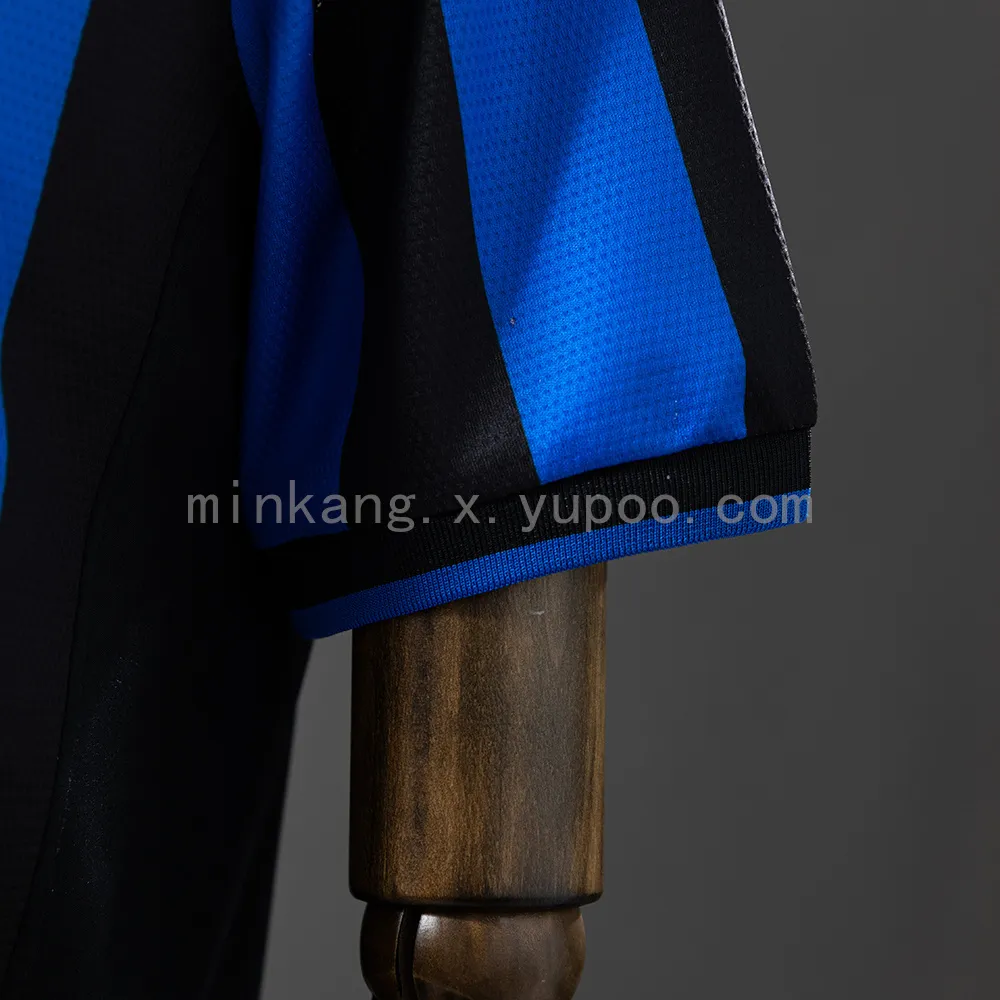 Inter Milan 1998/99 Home Retro Jersey — 1/2