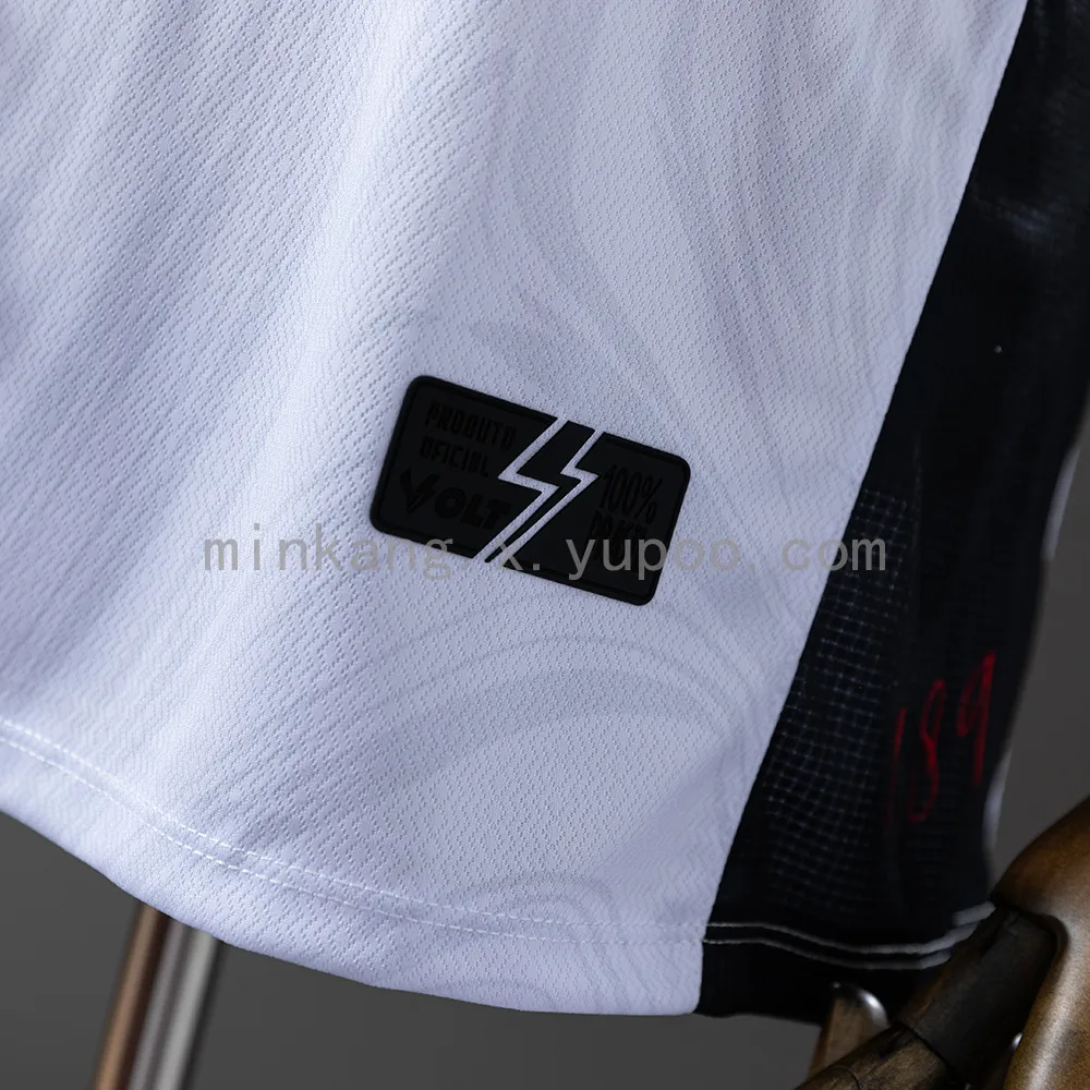 Vitória 24/25 Away Jersey