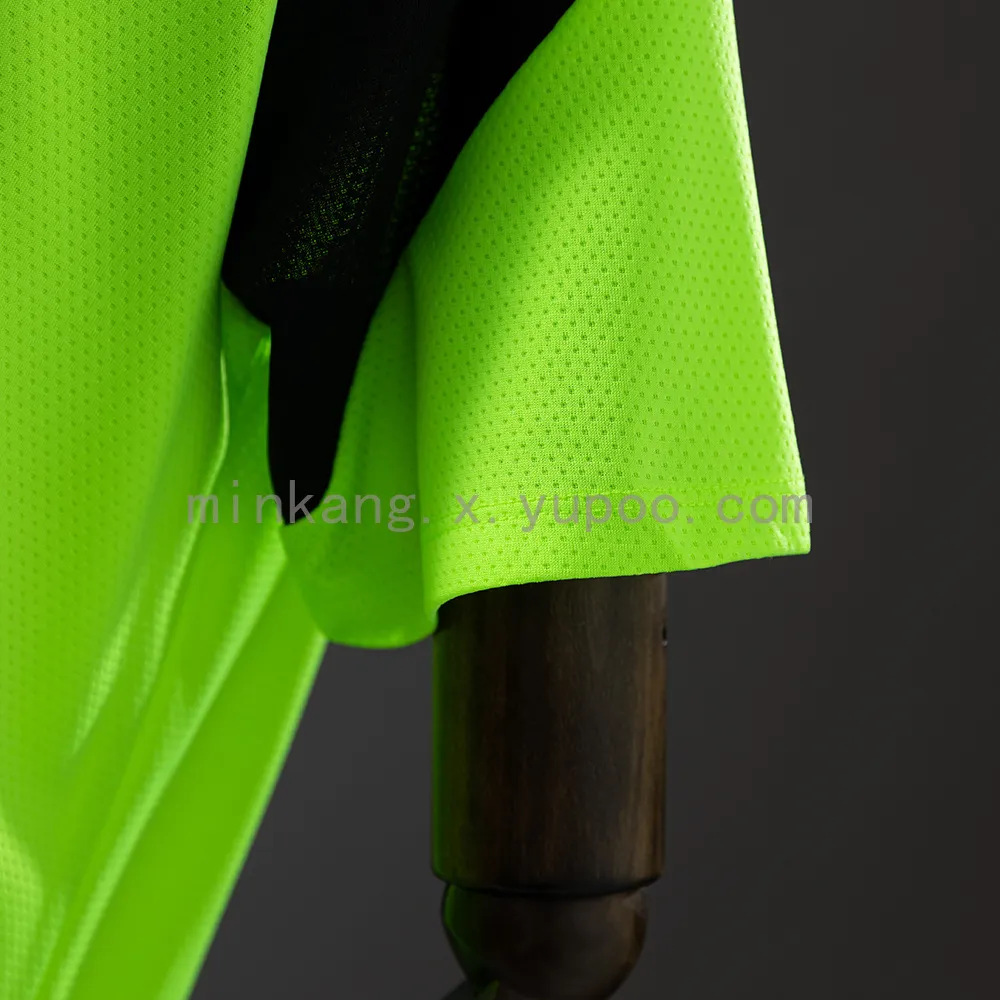 Vasco da Gama 25/26 training suit fluorescent green vest Jersey — 1/2