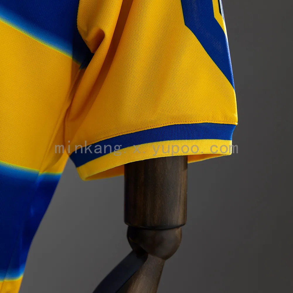 Parma Calcio 99/00 Home Retro Jersey — 1/2