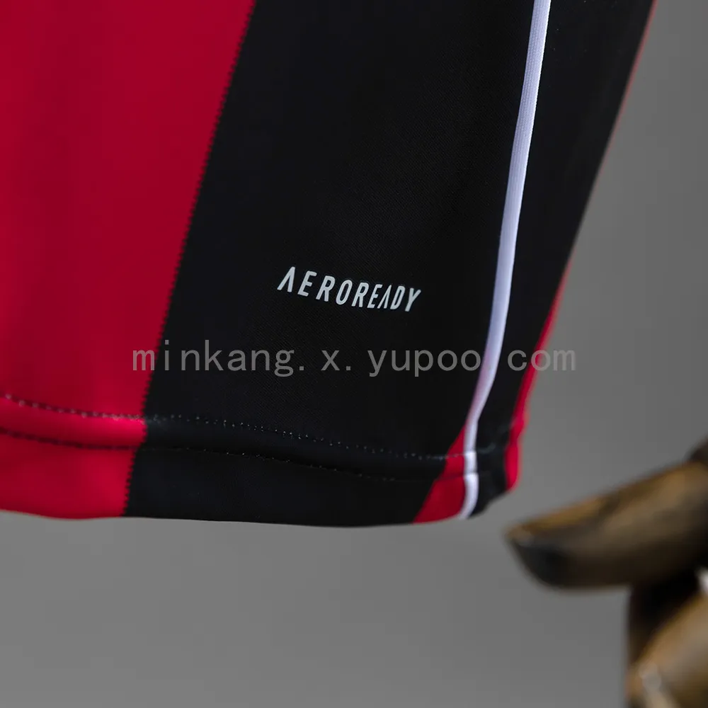 Frankfurt 25/26 Home Jersey