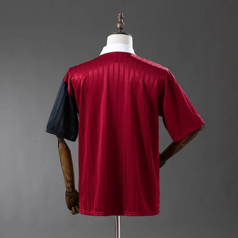 Oasis 1996 Retro - Red Jersey — 1/2