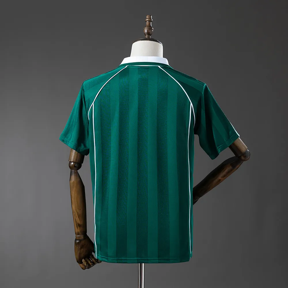 Originals Classic Three Stripes - Green Jersey — 2/2