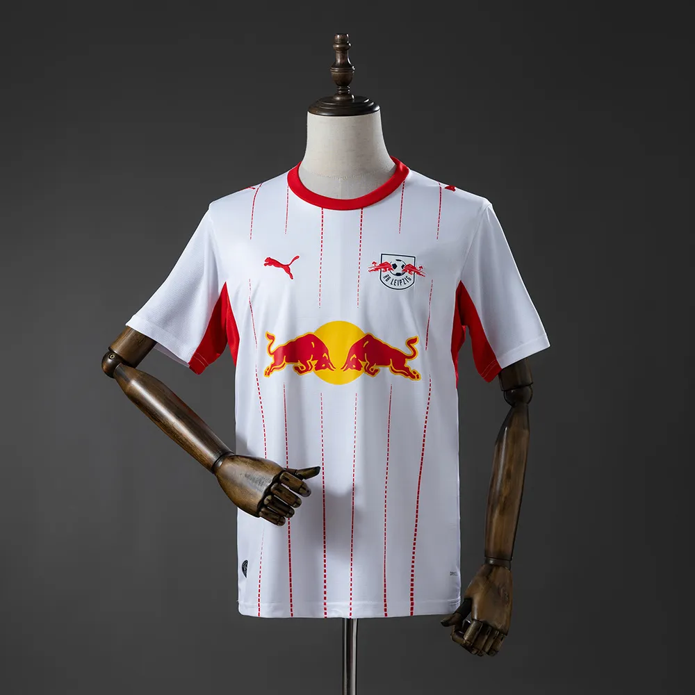 RB Leipzig 26/27 Home Jersey — 1/2