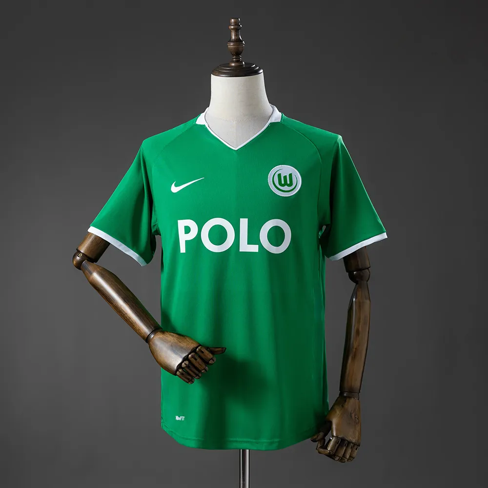 Wolfsburg 08/09 Home Retro Jersey — 1/2