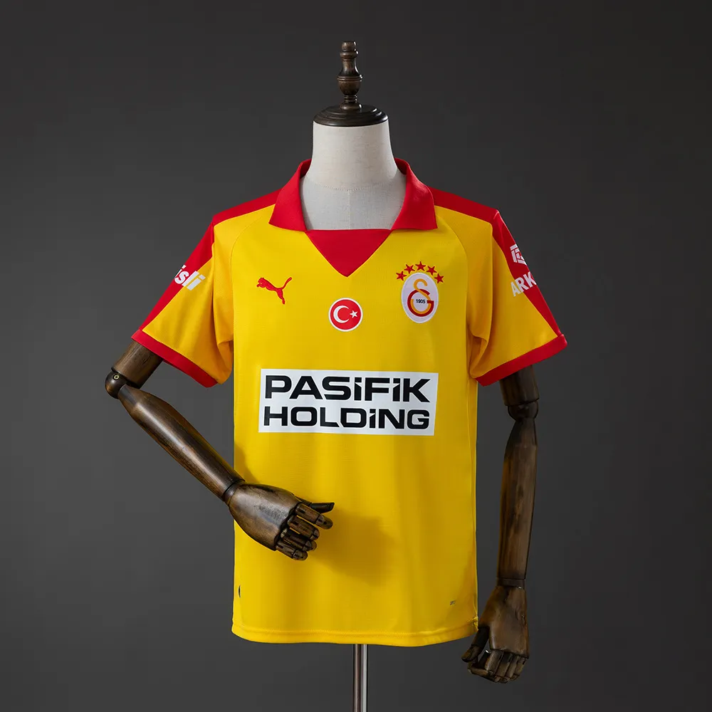 Galatasaray 25/26 Retro Edition - Yellow Jersey