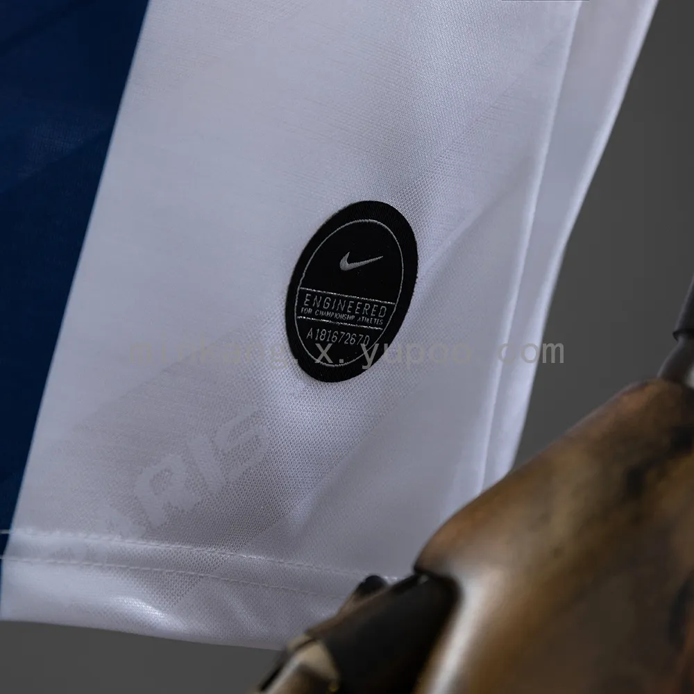 Retro 19/20 PSG third away — 1/2