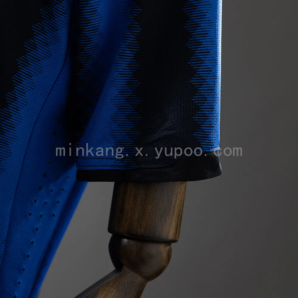 Retro 10/11 Inter Milan home — 2/2