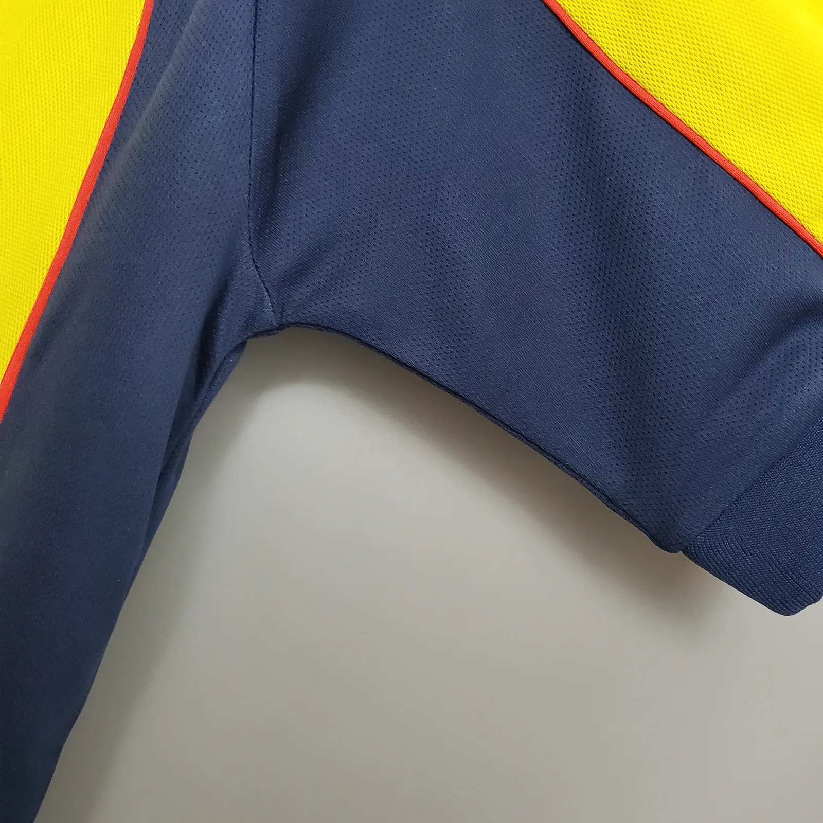 Retro 01/02 America home — 2/2