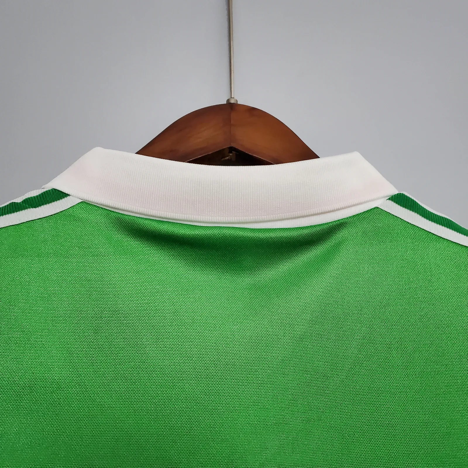 Retro 1988 Ireland home — 2/2