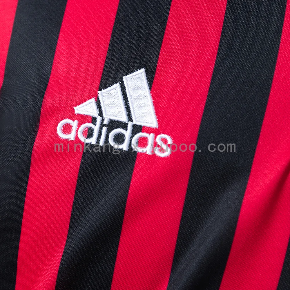 Retro 99/00 AC Milan home — 2/2