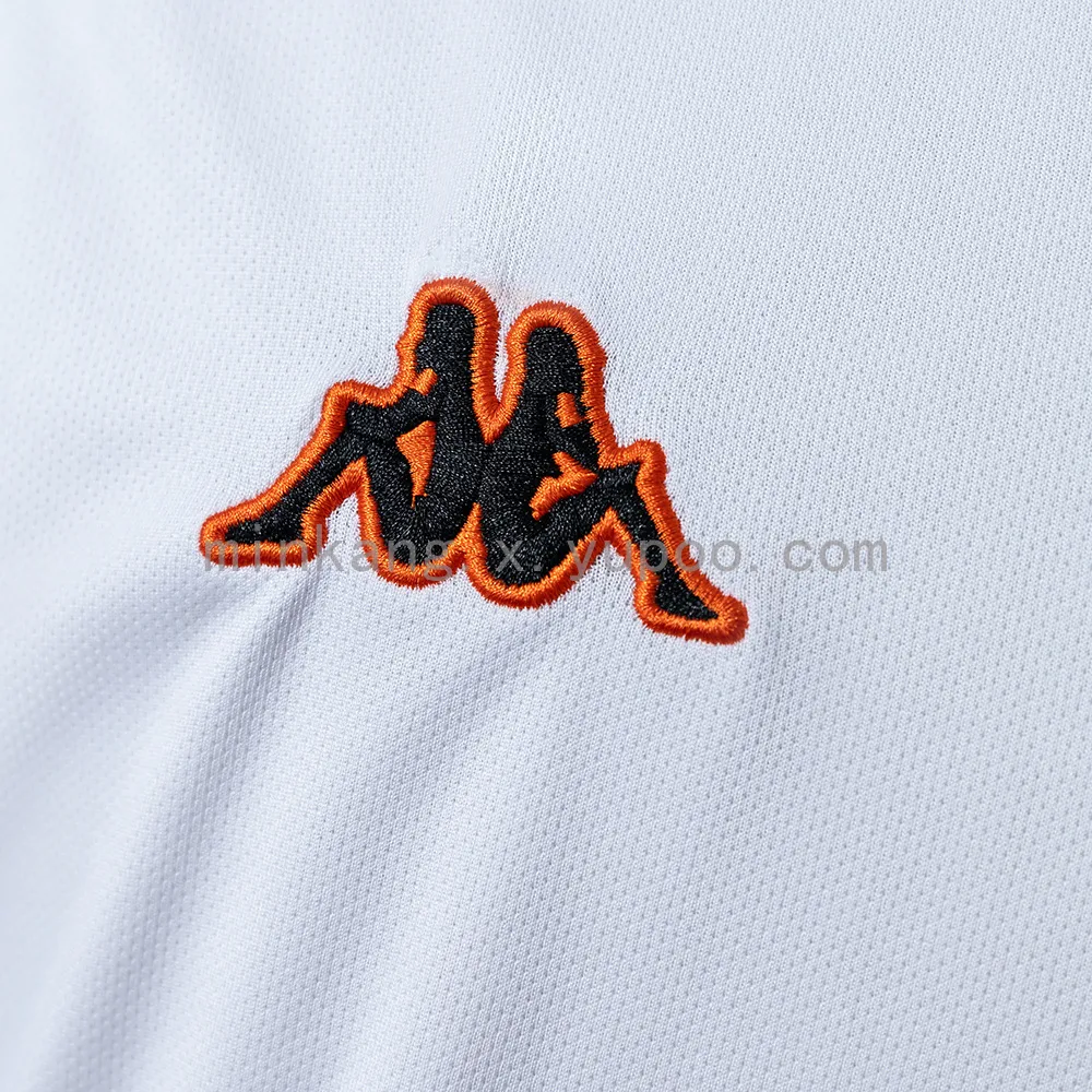 Retro Roman 00/01 away — 2/2