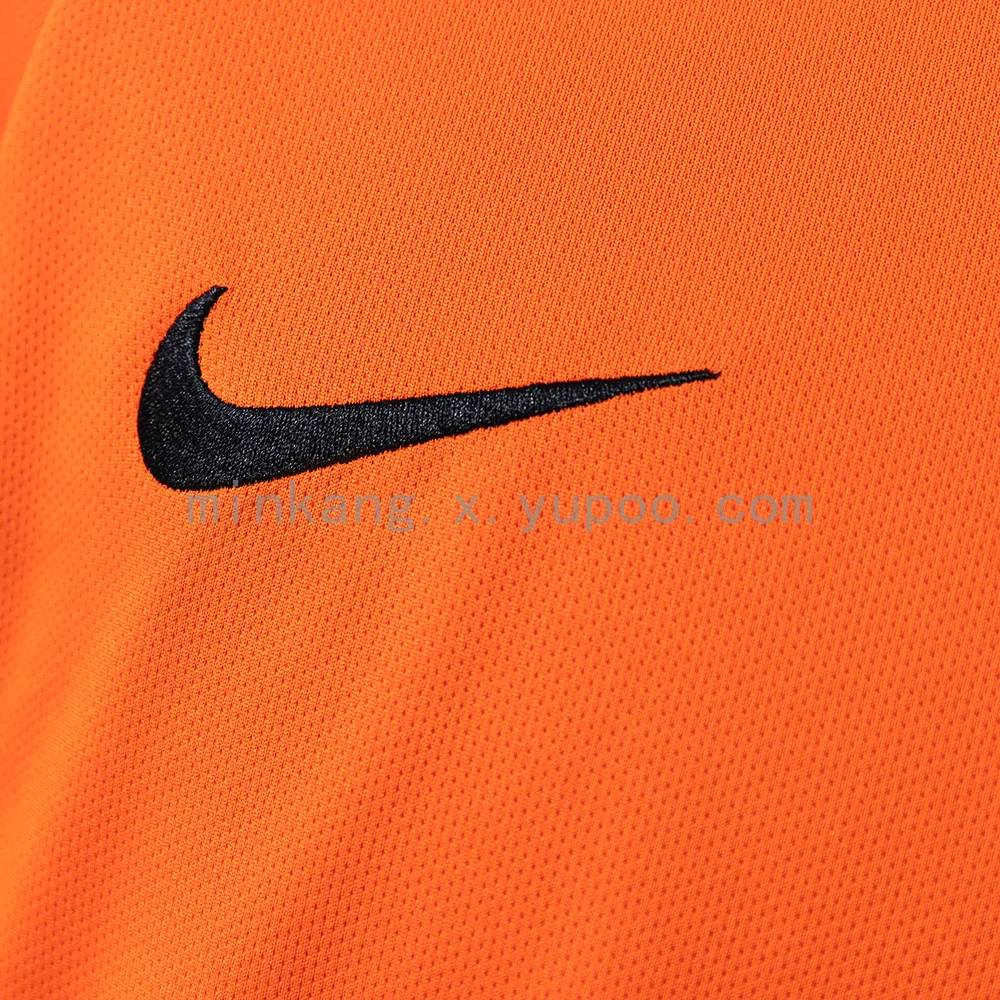Retro Holland 2002 home — 2/2