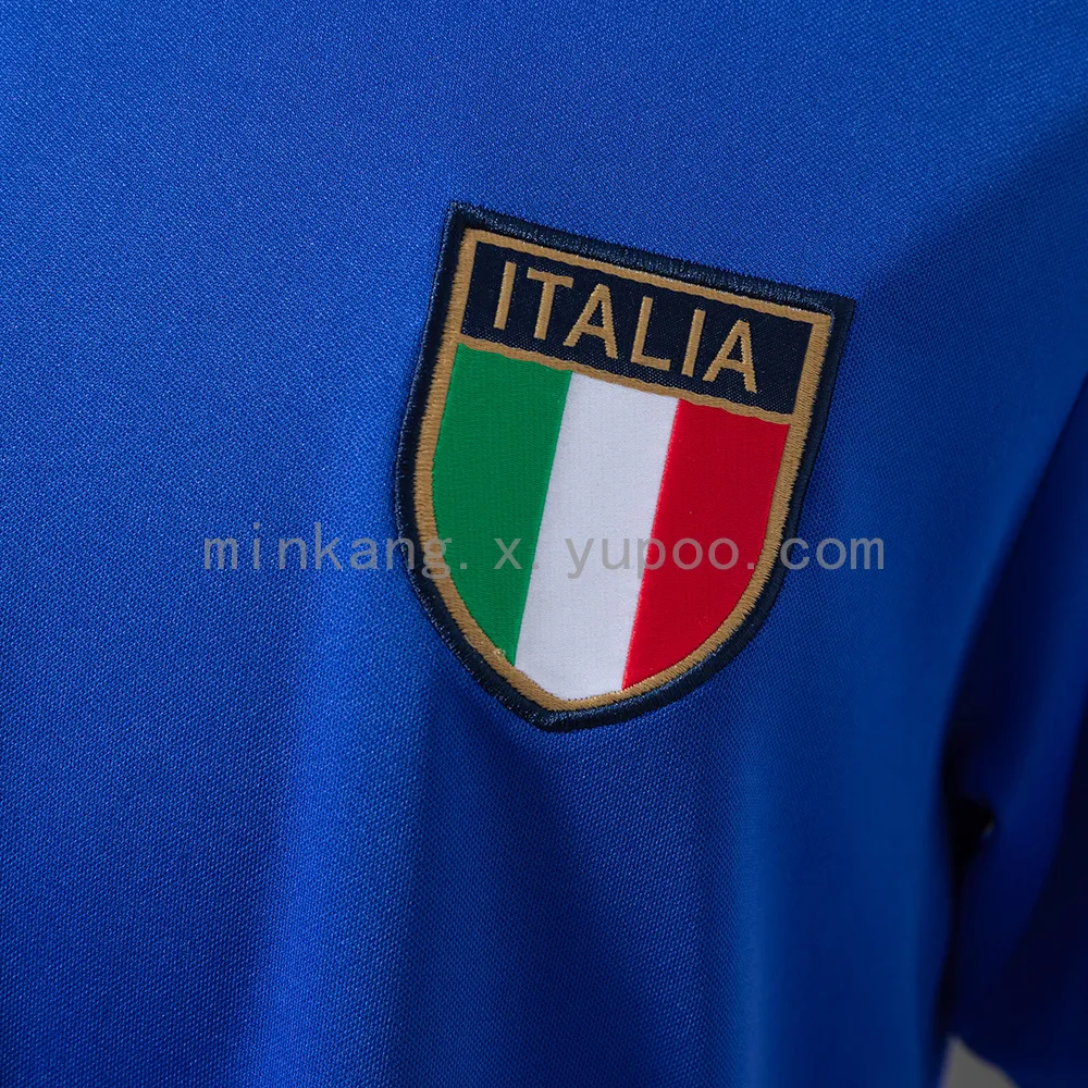 Retro Italy 1982 home — 2/2