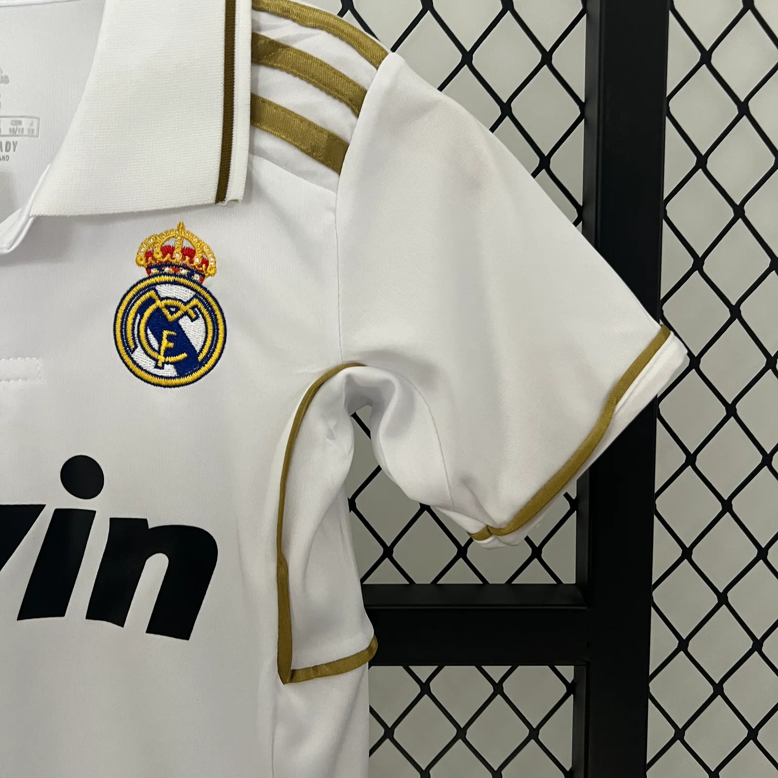 kids Real Madrid 11/12 home size: 16-28 — 2/2