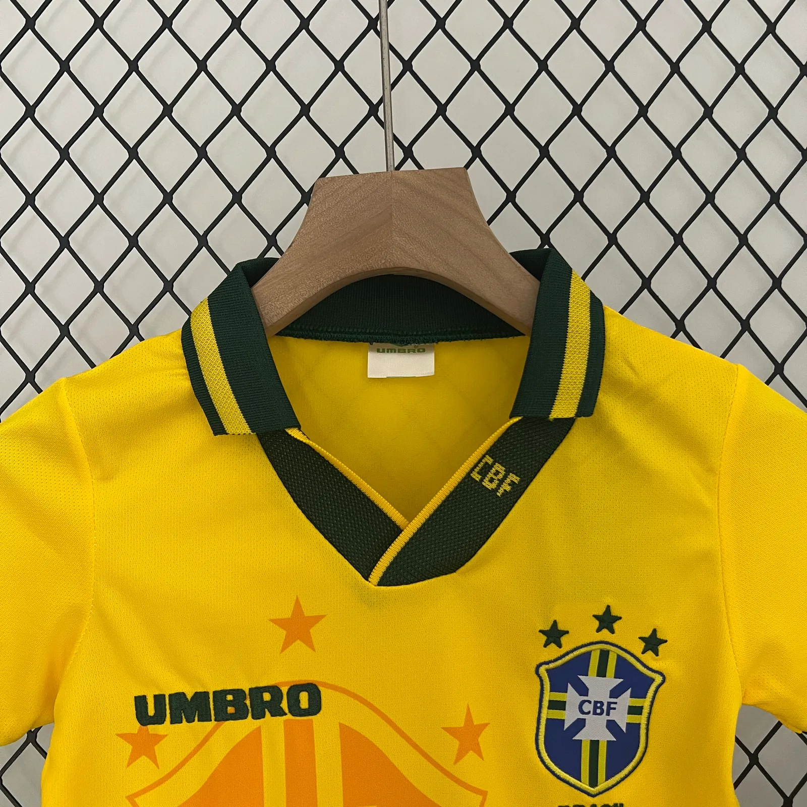 kids Brazil93/94 home size: 16-28