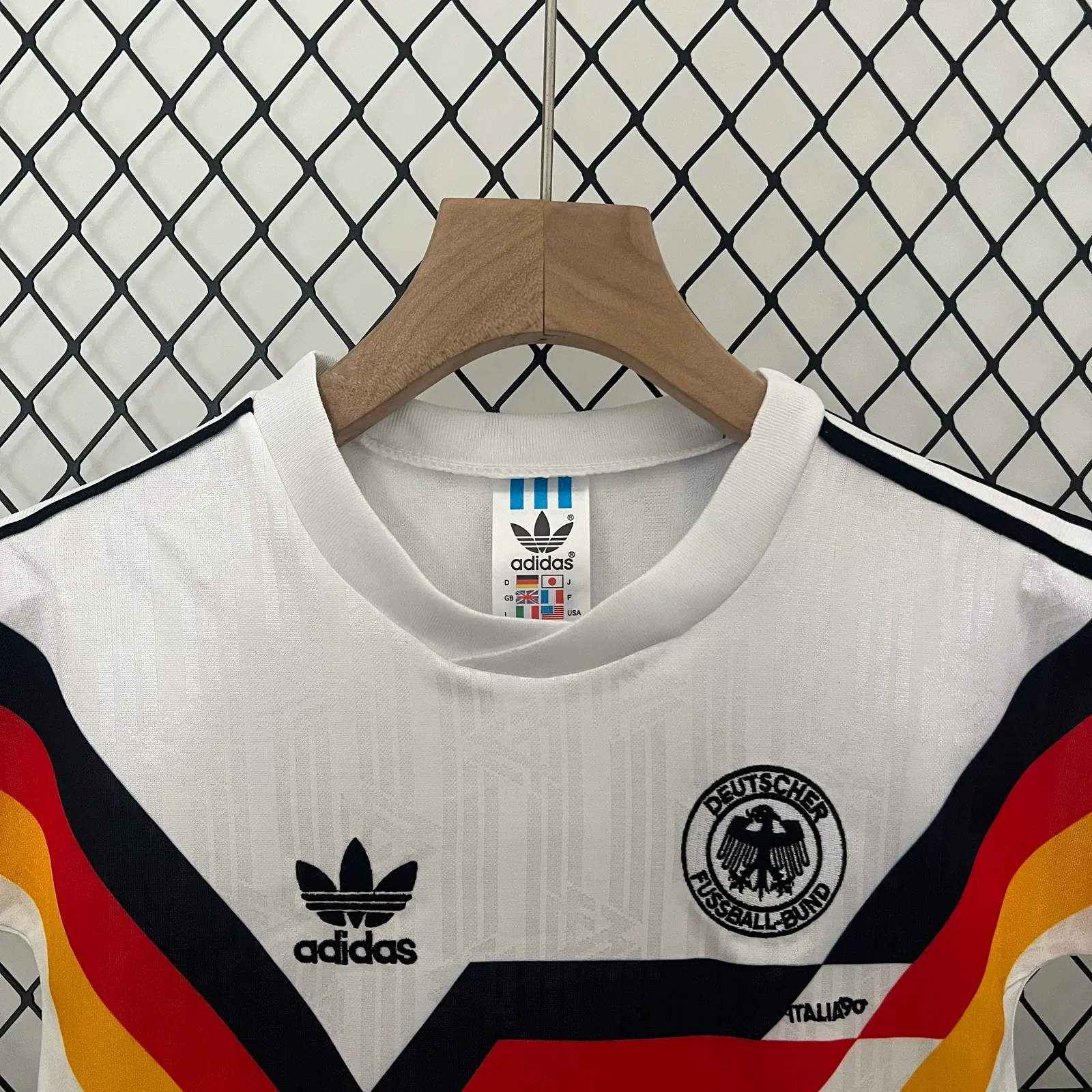 kids Germany 1990 home size: 16-28 — 1/2