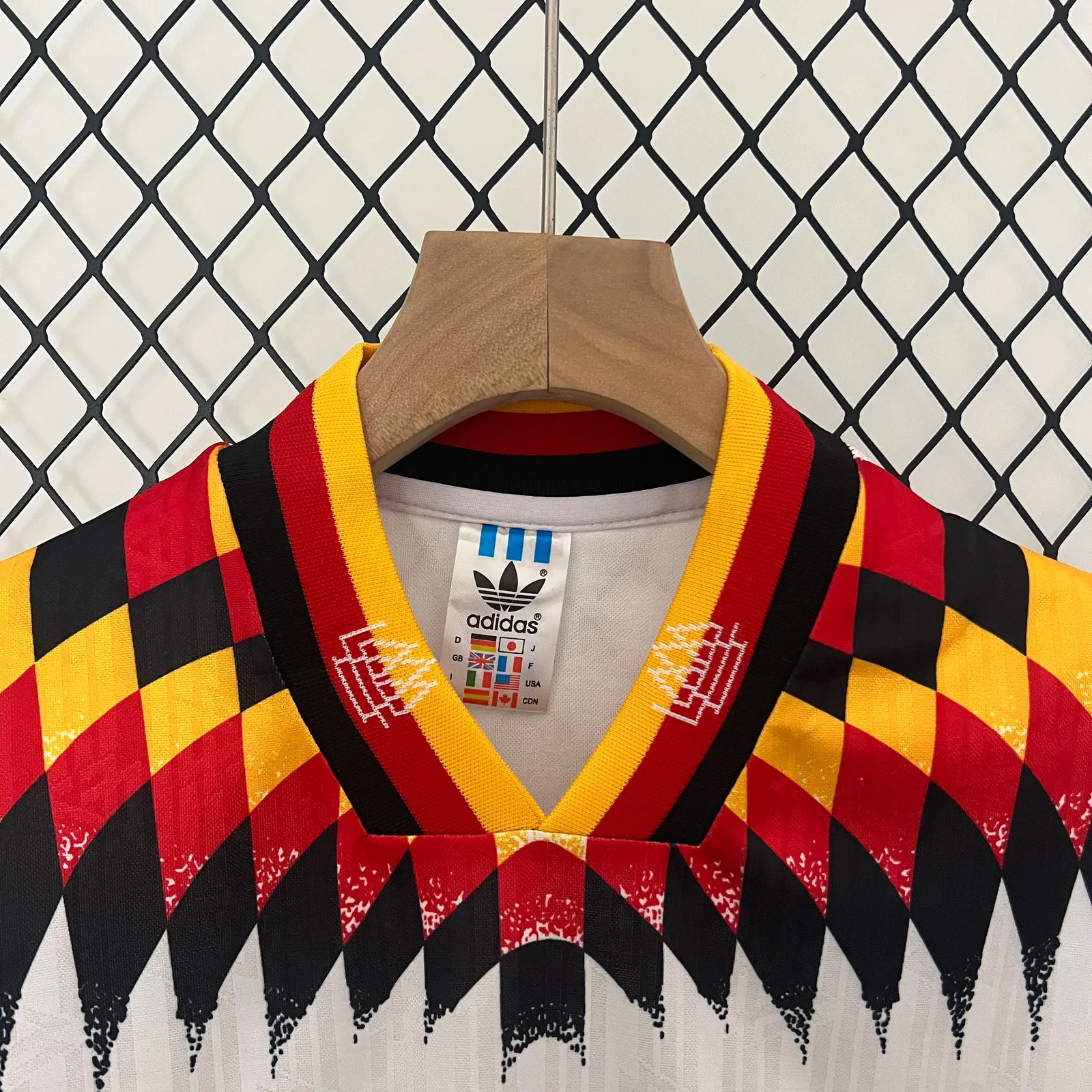 kids Germany 1994 home size: 16-28 — 2/2
