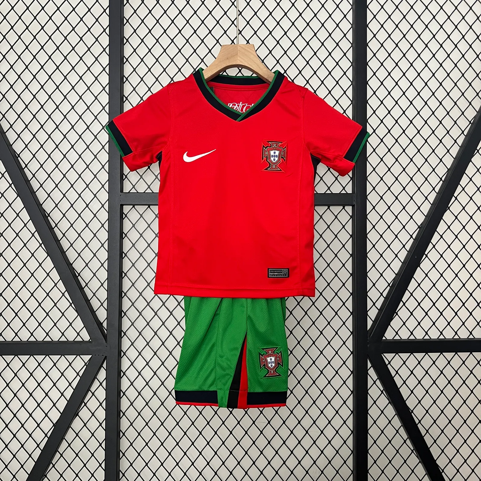 2024 kids portugal home size: 16-28 — 2/2