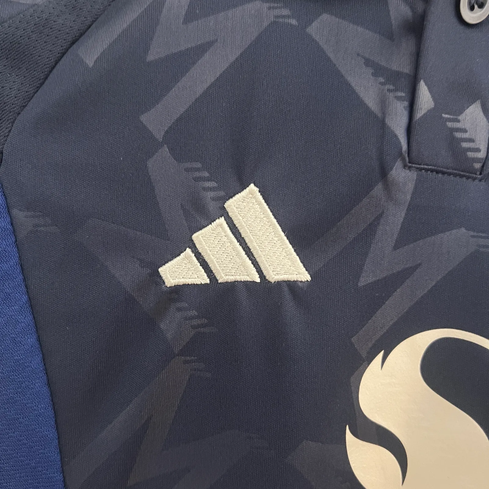 24/25 Kids M-U away Size: 16-28