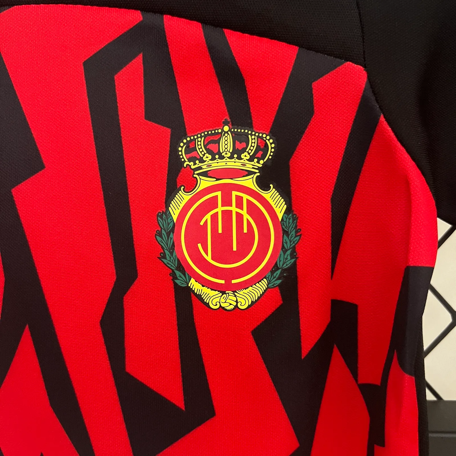 24/25 Kids Mallorca Home Size: 16-28 — 2/2