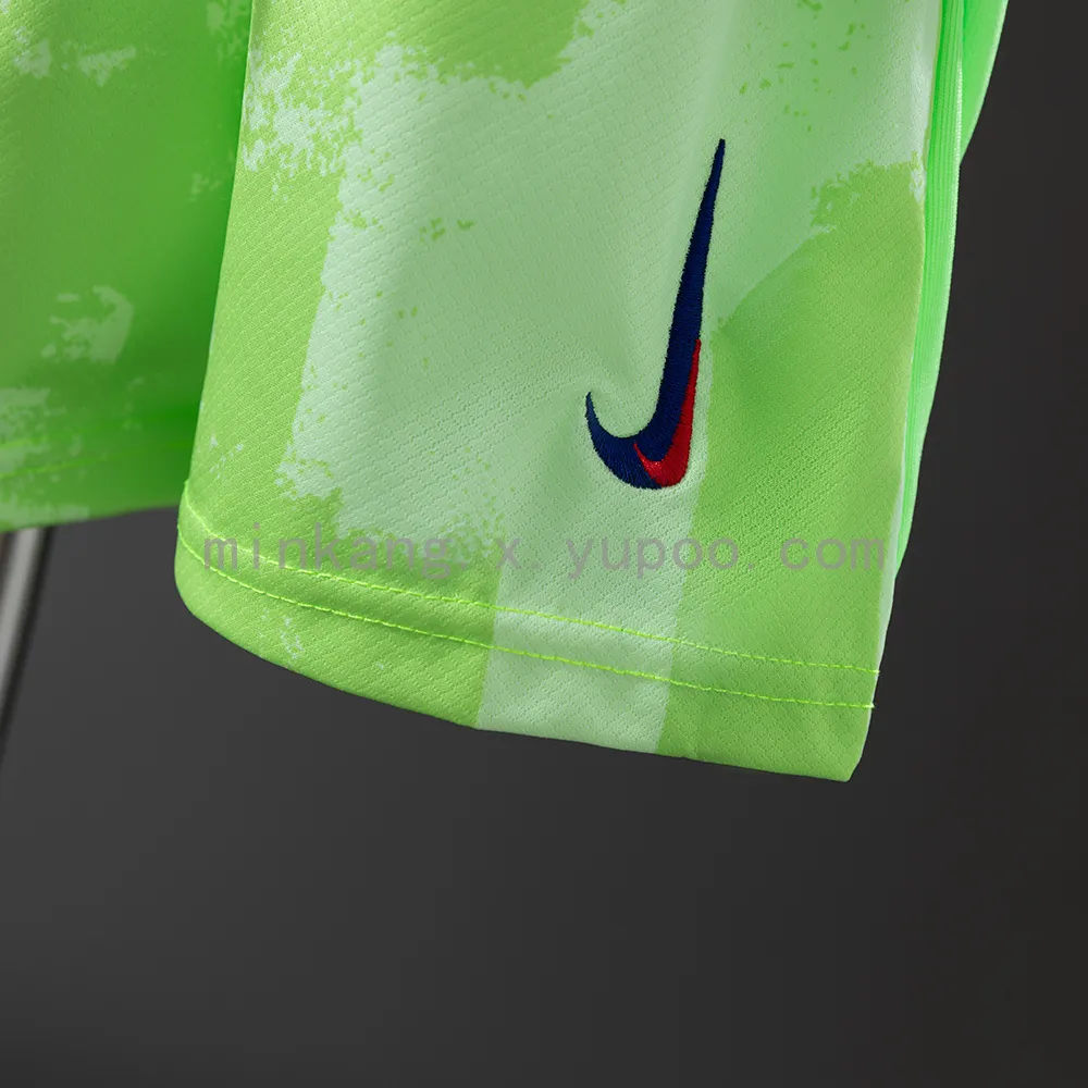 24/25 kids Barcelona third away