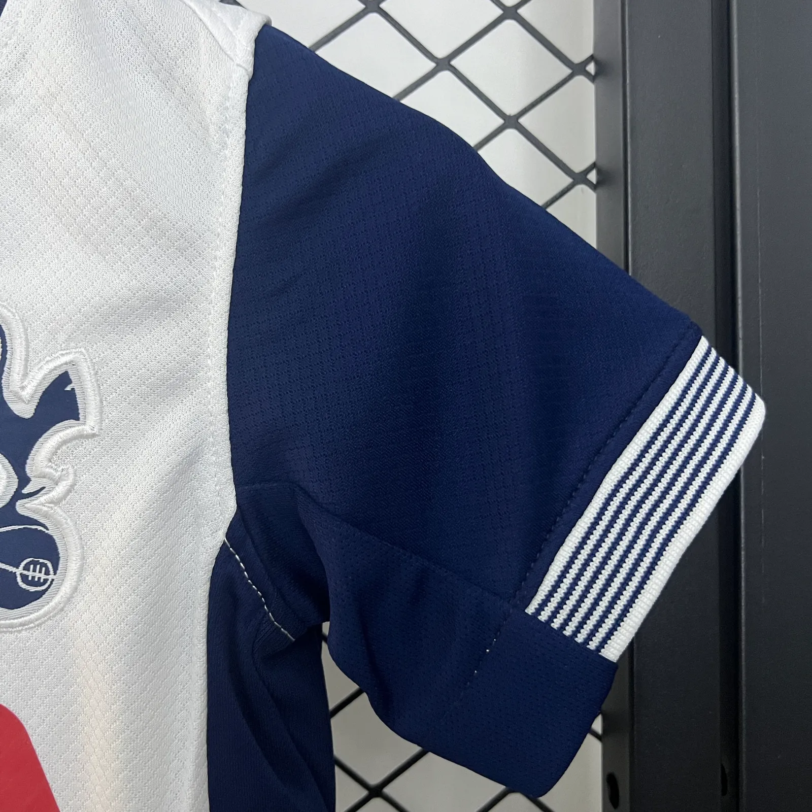 24/25 kids Tottenham Hotspur Home — 1/2