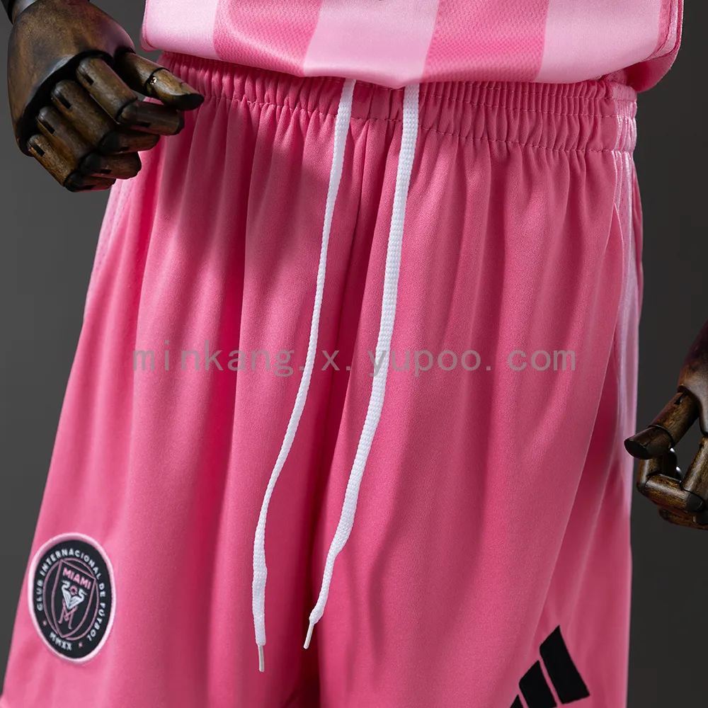 25/26 kids Miami home size: 16-28 — 2/2